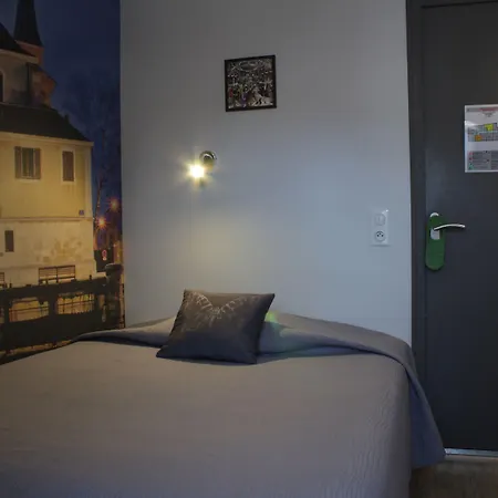 Hotel Atipik 2*