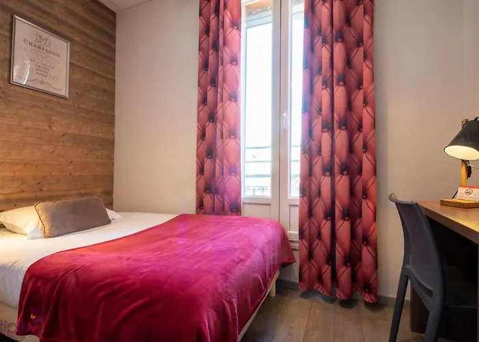 Hotel Atipik 2*