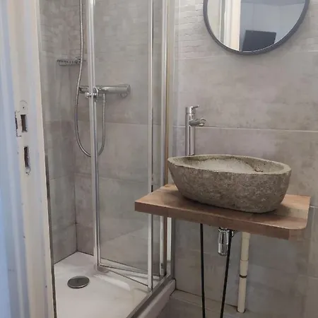 Atipik Hotel 2*